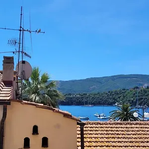 Nel Cuore Di Porto Azzurro